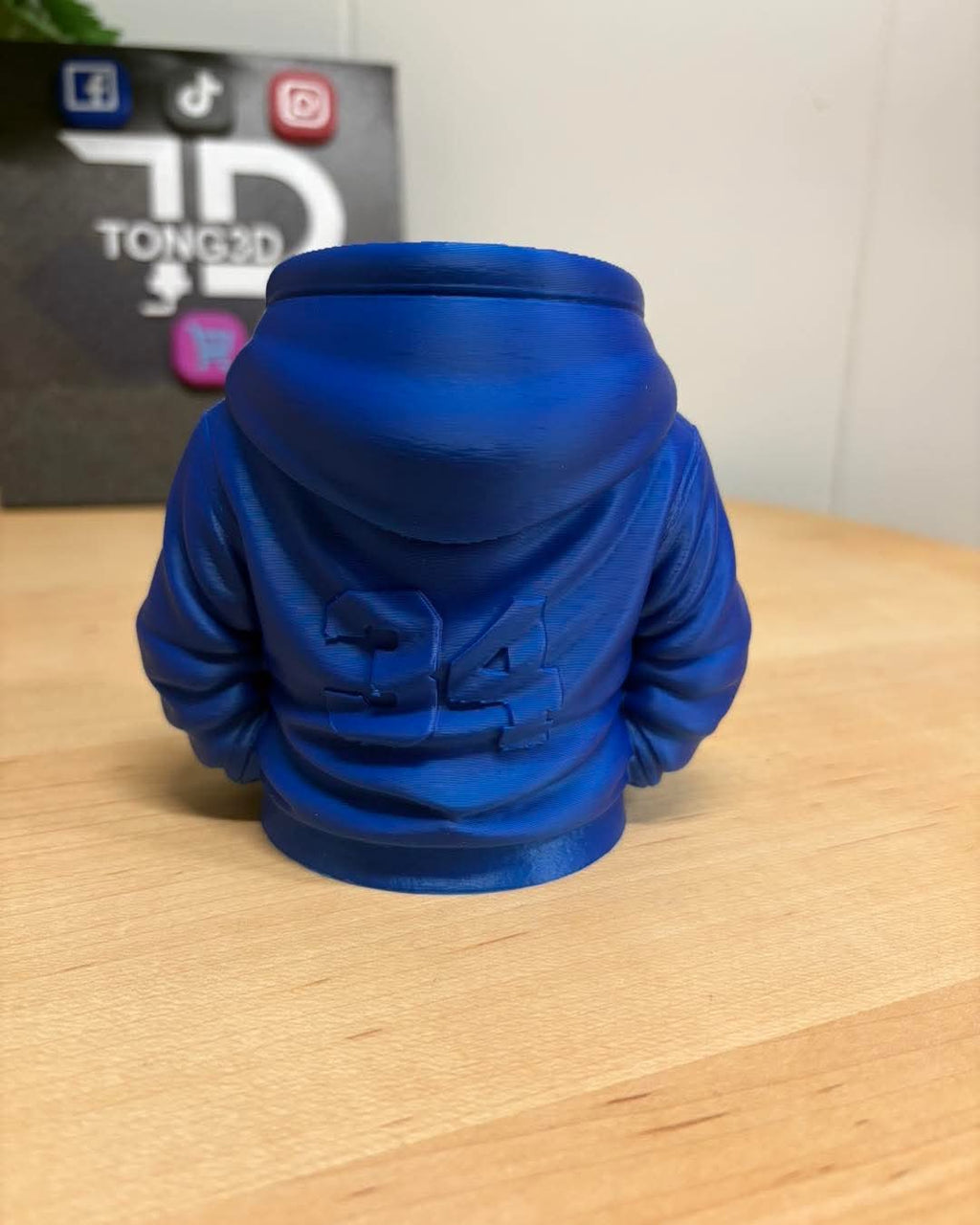 Tong3D Designs - Toronto Maple Leaf 34 - Drink Holder