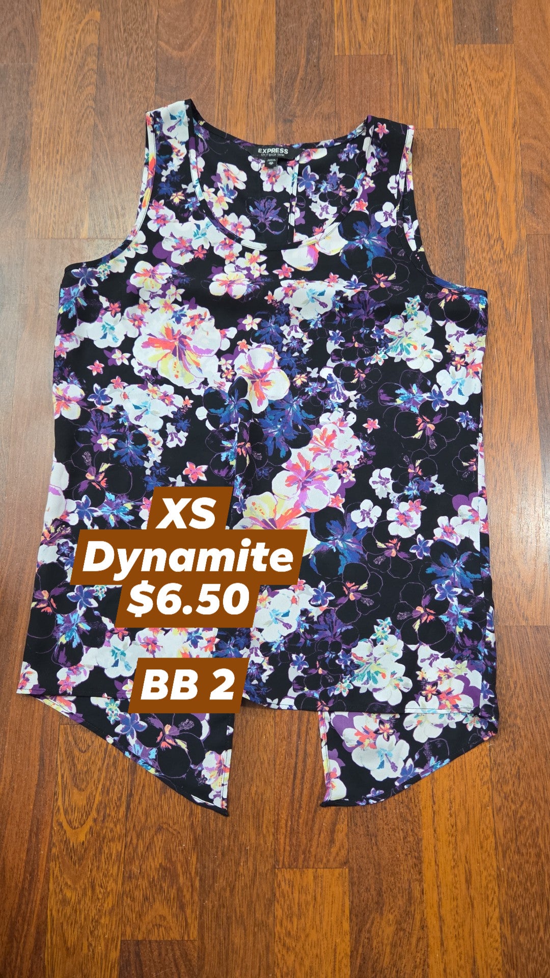 XS
