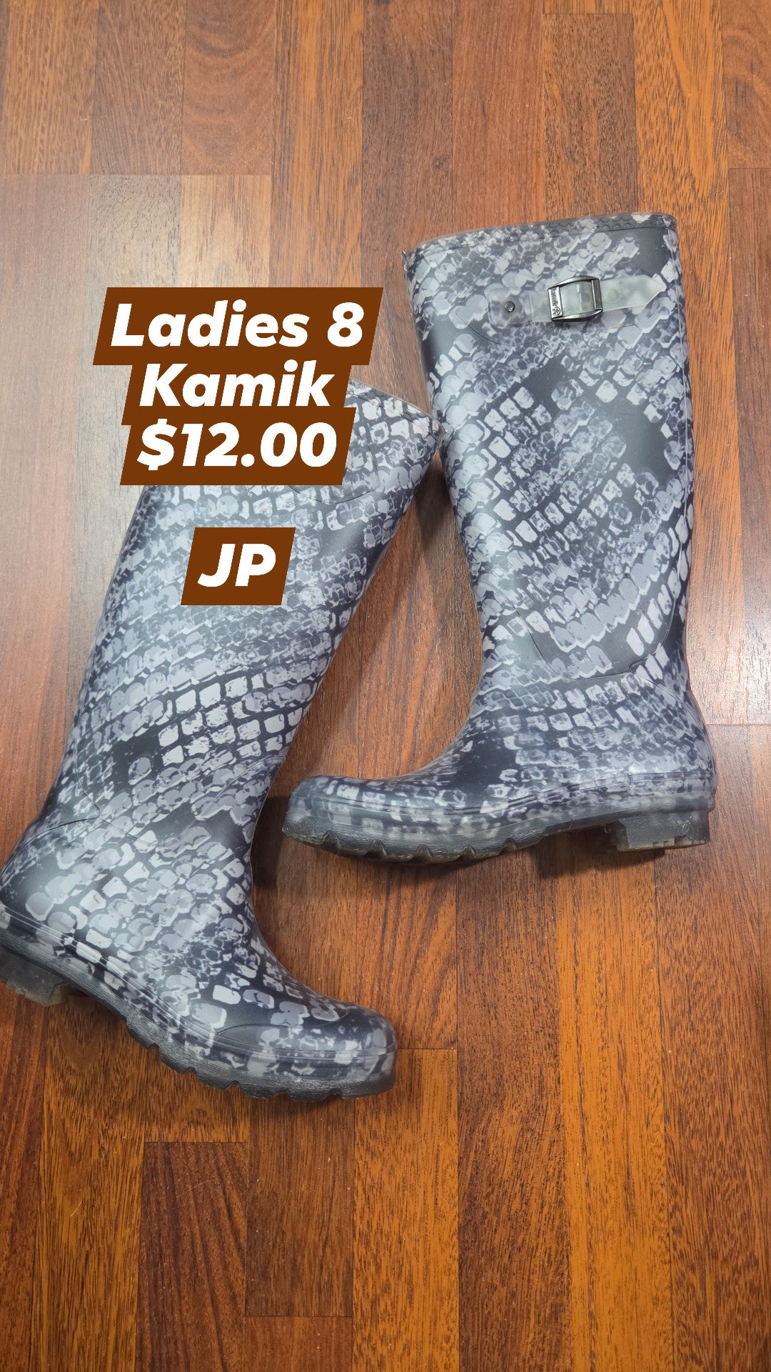Ladies 8