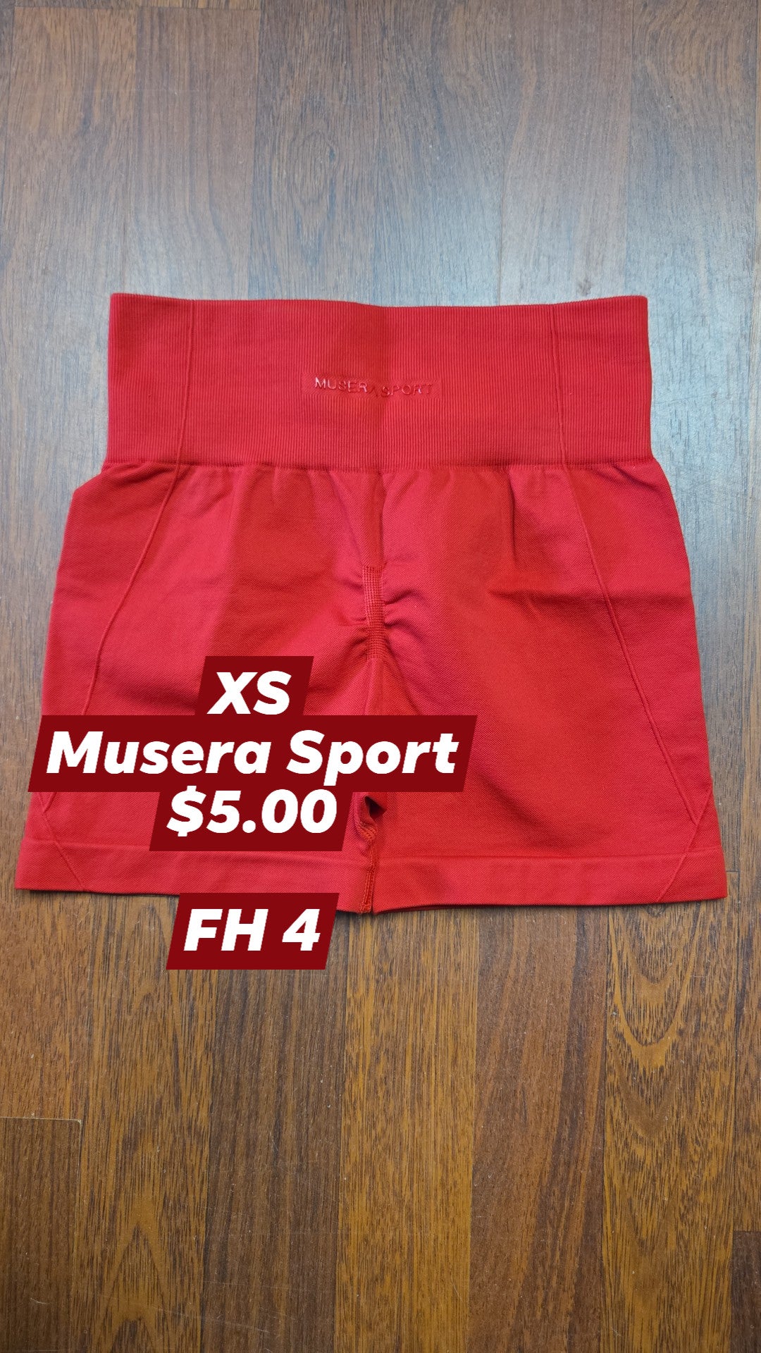 XS