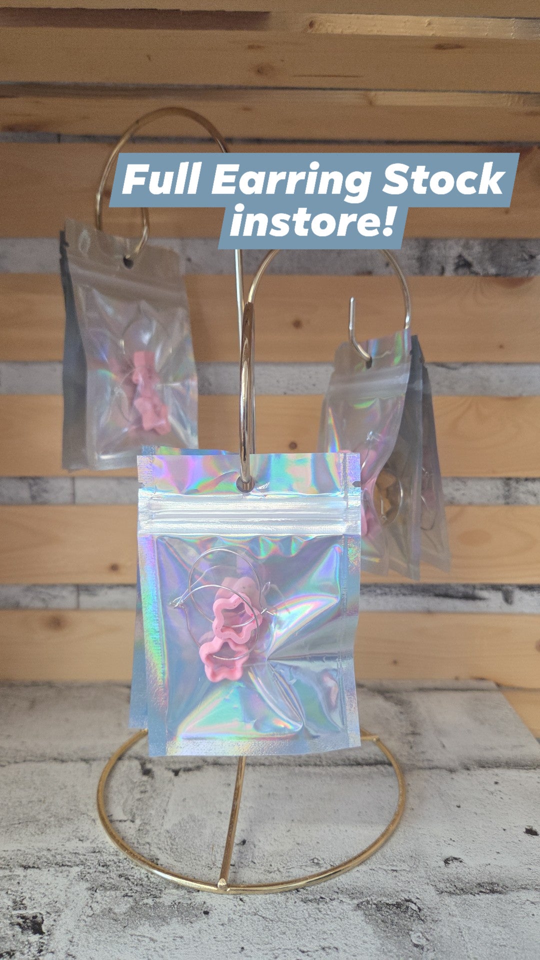 N/NA by Nina - Full earring stock, available in store