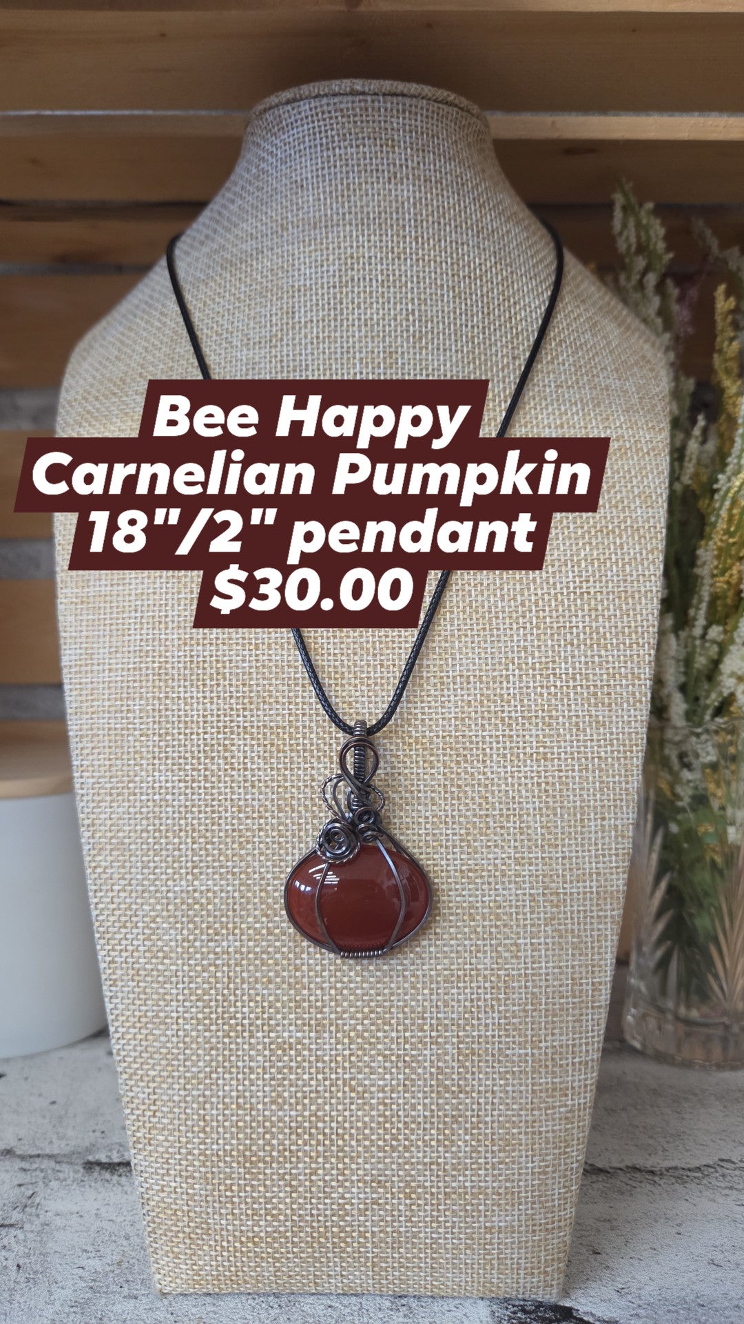 Bee Happy - Carnelian Pumpkin
