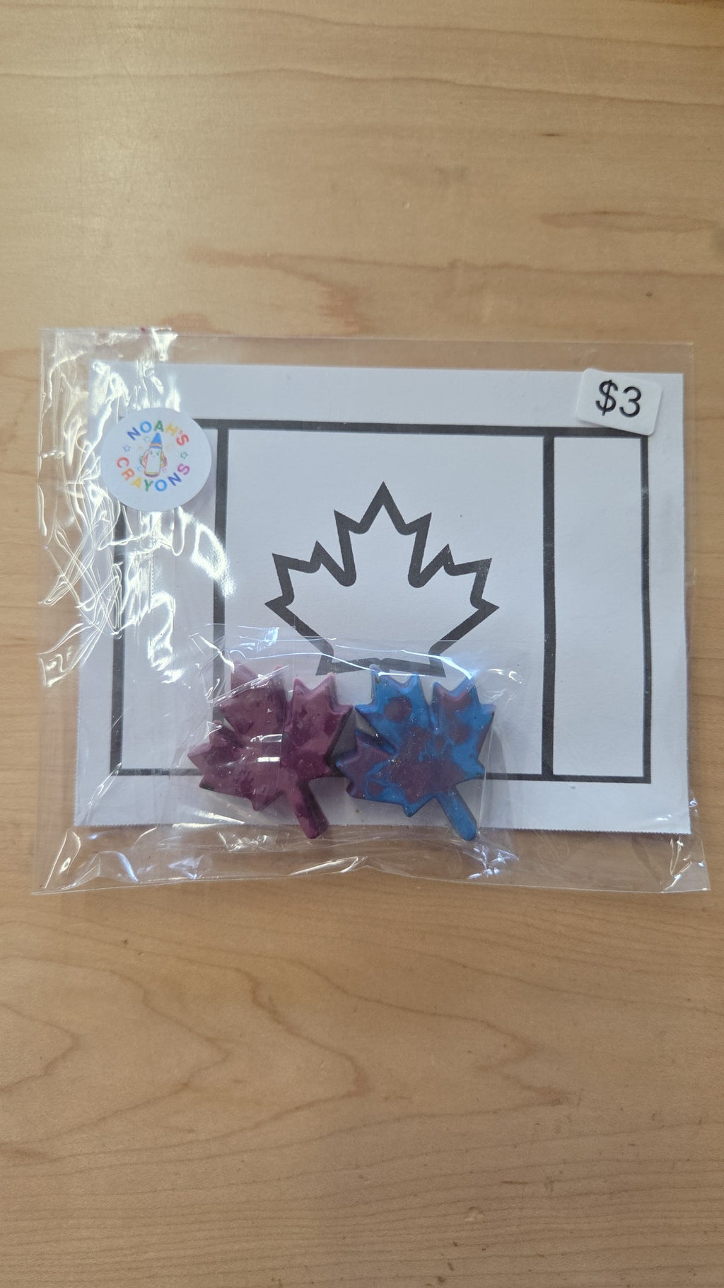 Noah's Crayons - Canada Day with colouring sheet - Surprise Colour