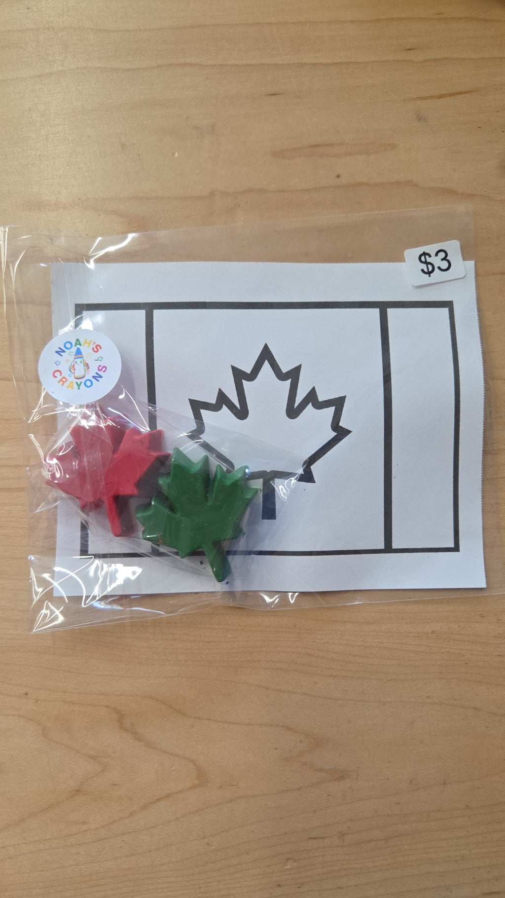 Noah's Crayons - Canada Day with colouring sheet - Surprise Colour