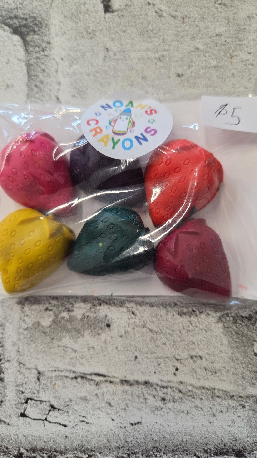 Noah's Crayons - Summer - Strawberries/Strawberry Set/Bees&Honey