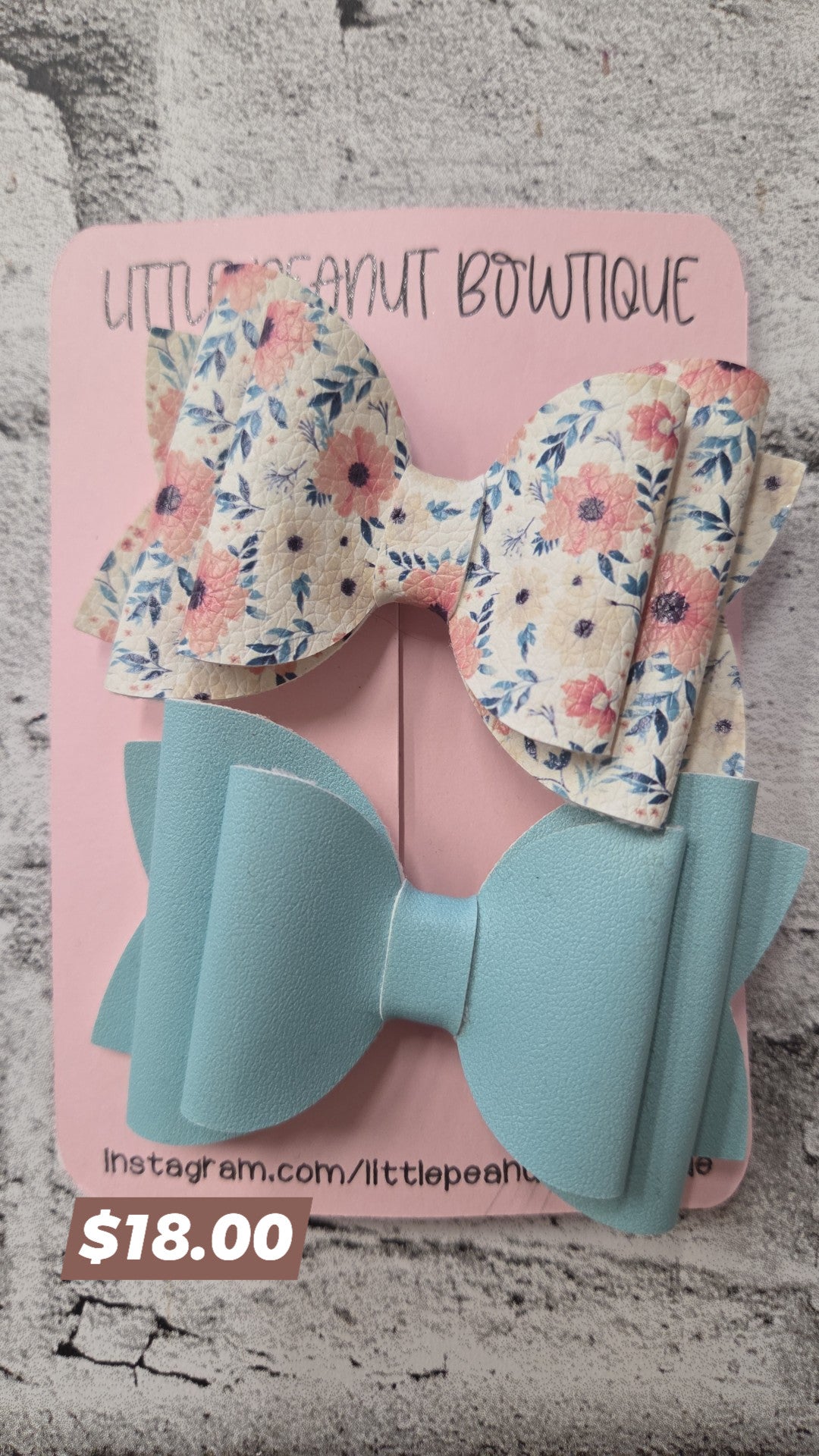 Little Peanut Bowtique - Double Bows