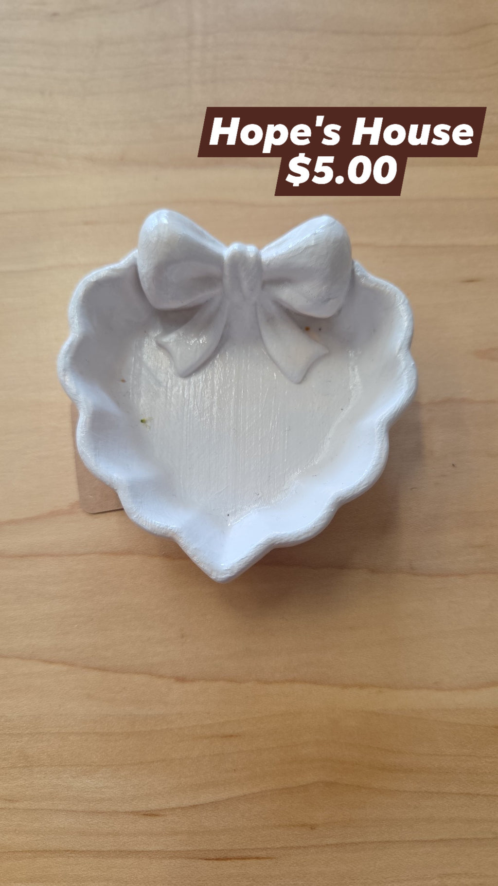Hope's House - Home Decor - Leafs