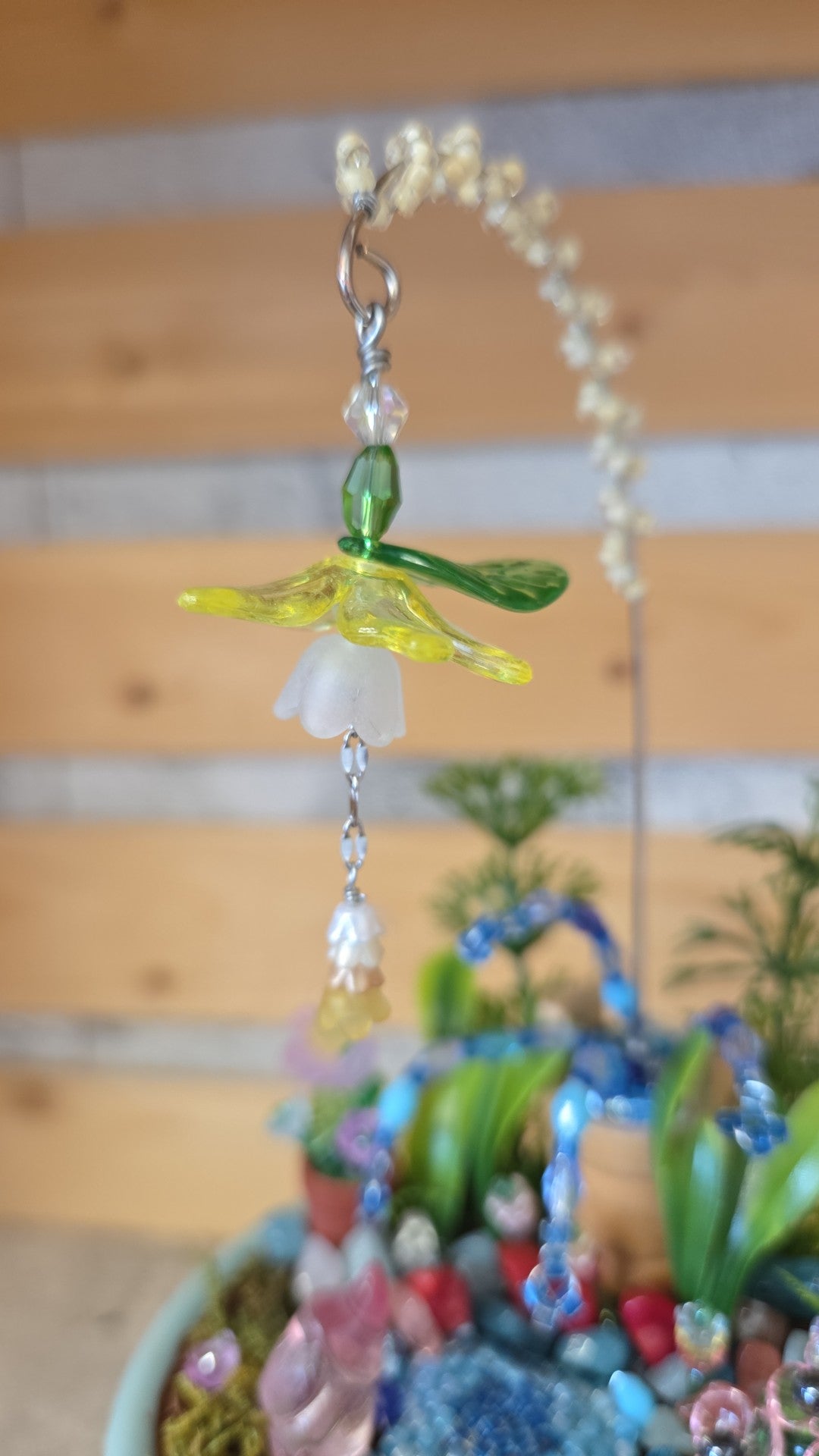 Bee Happy - Gnome Time