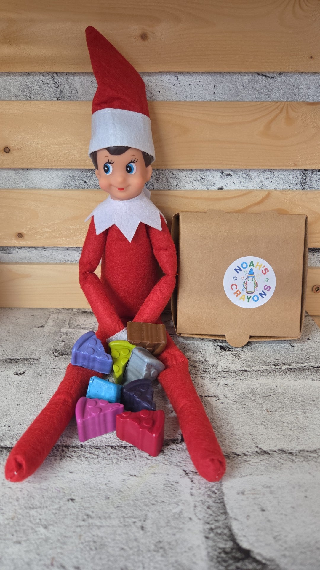 Noah's Crayons - Pizza - Surprise Colours - Elf not included