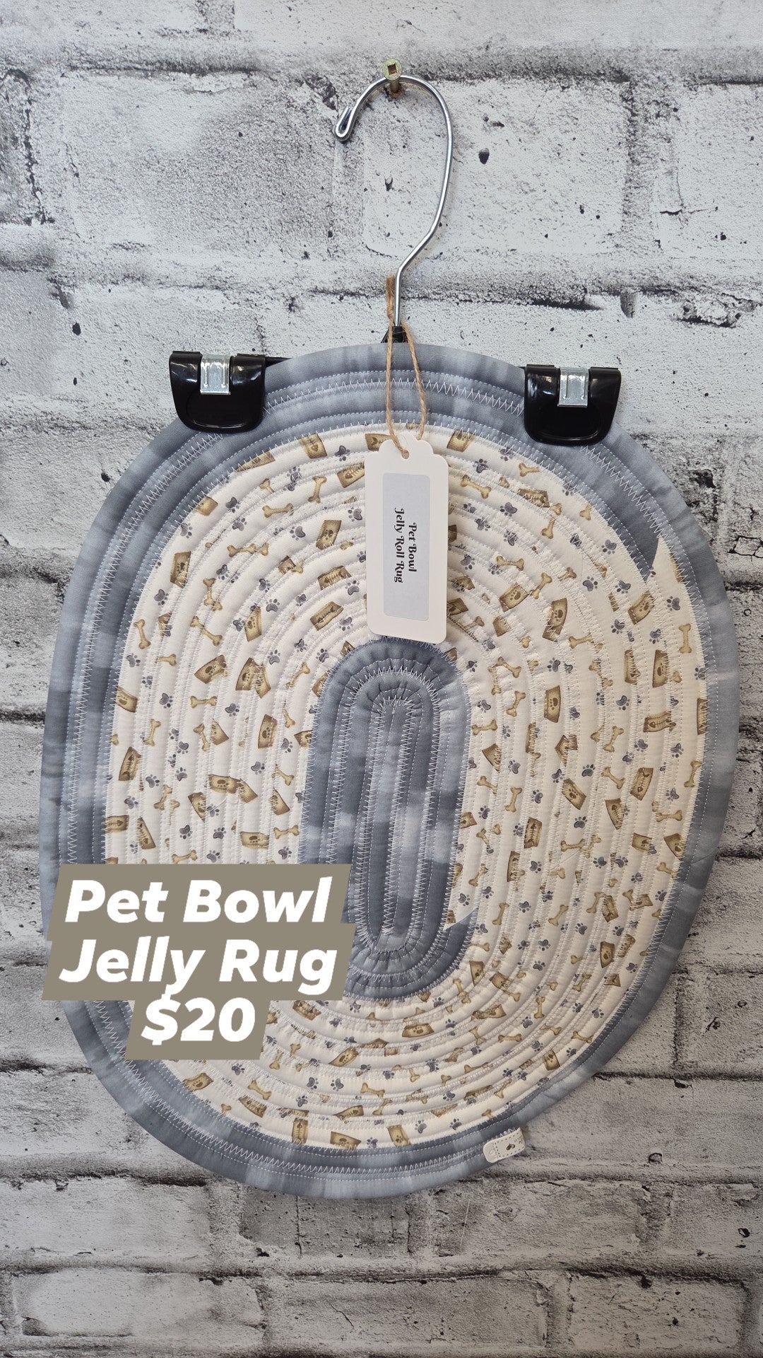 Momma's Gift Shop - Jelly Rug - Pet Bowl Jelly