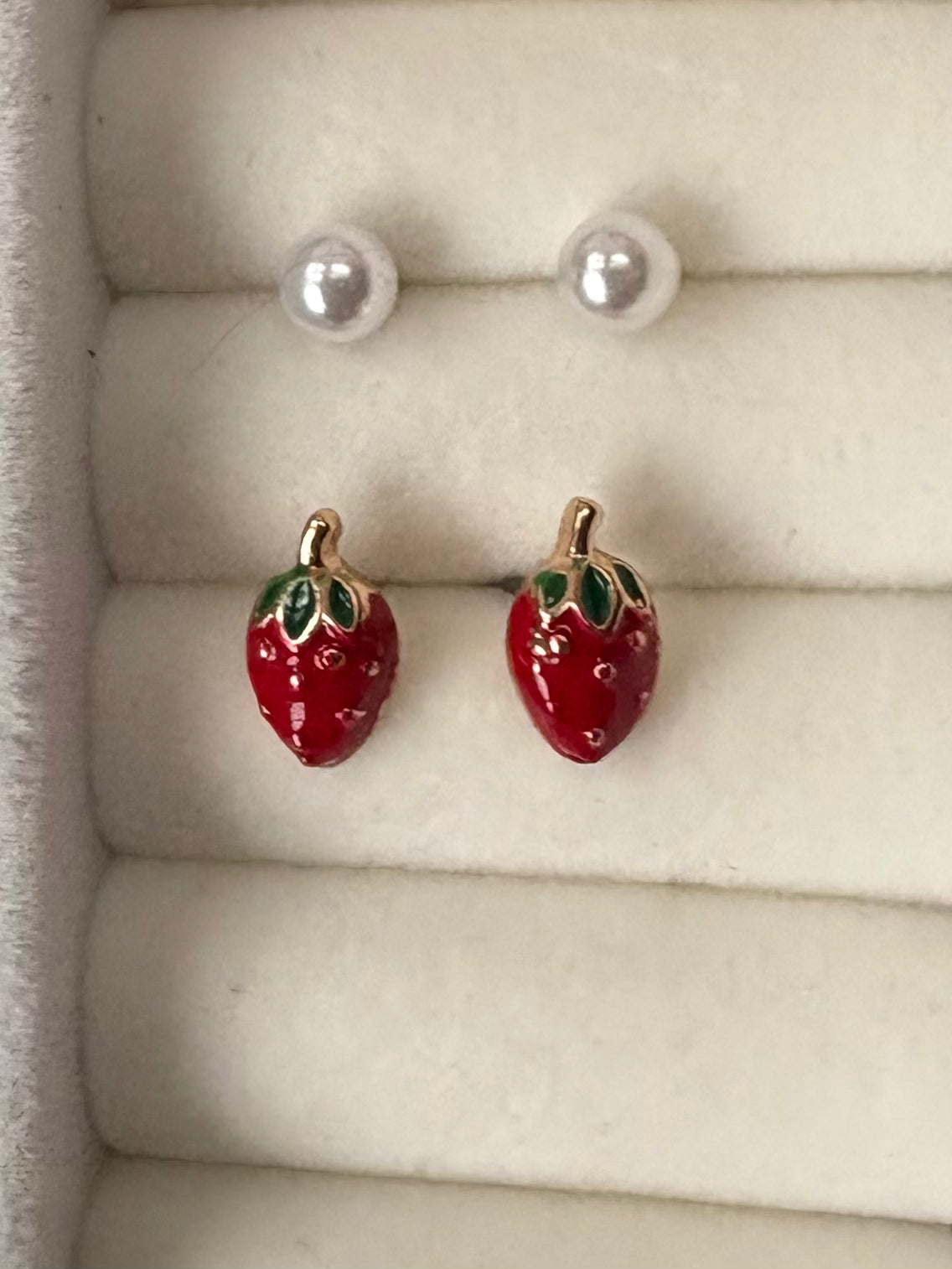 Earring Set-Strawberries and Cream