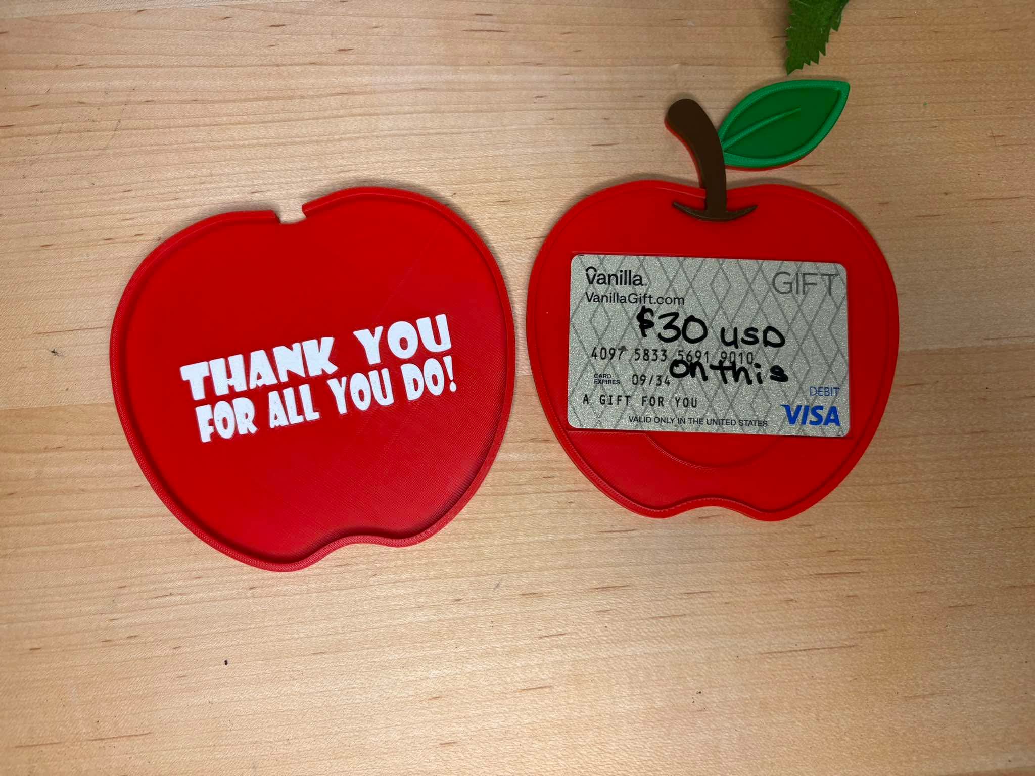 Tong3D Designs - Teacher Gift Card Holders